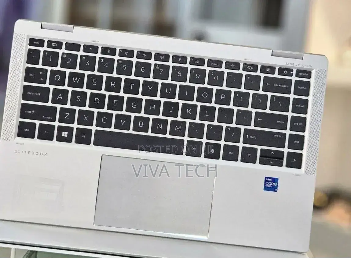 New Laptop HP EliteBook 1040 G8 16GB Intel Core i7 SSD 512GB