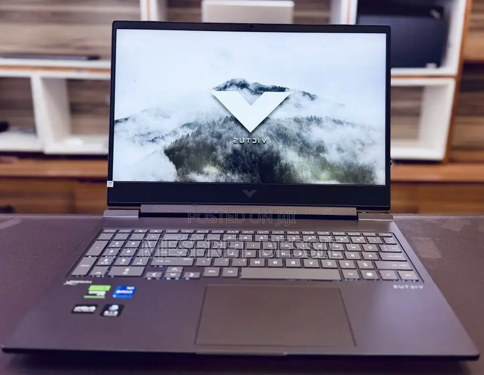 New Laptop HP Victus 16 16GB Intel Core i7 SSD 1T