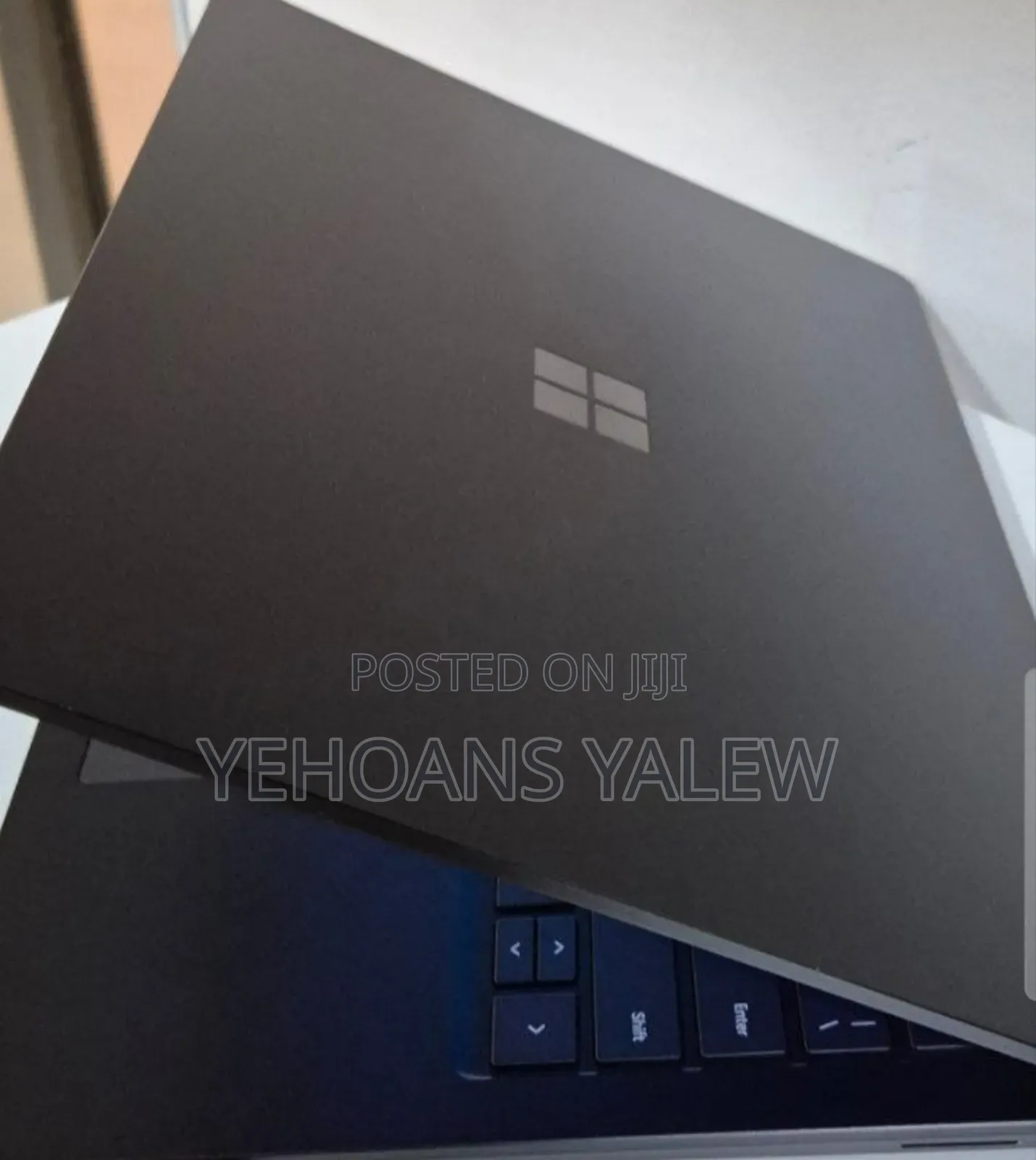 New Laptop Microsoft Surface Laptop 3 8GB Intel Core i5 SSD 256GB