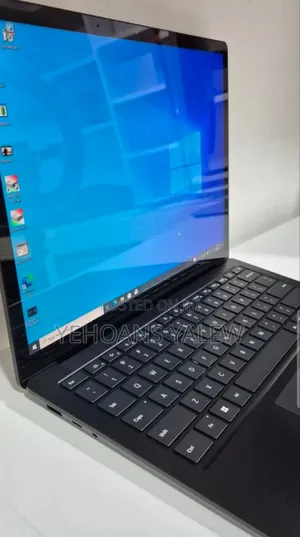 New Laptop Microsoft Surface Laptop 3 8GB Intel Core i5 SSD 256GB