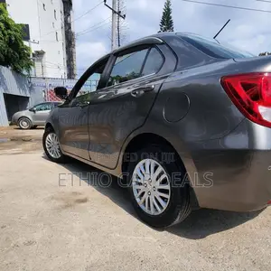 Suzuki Dzire 2022 Gray