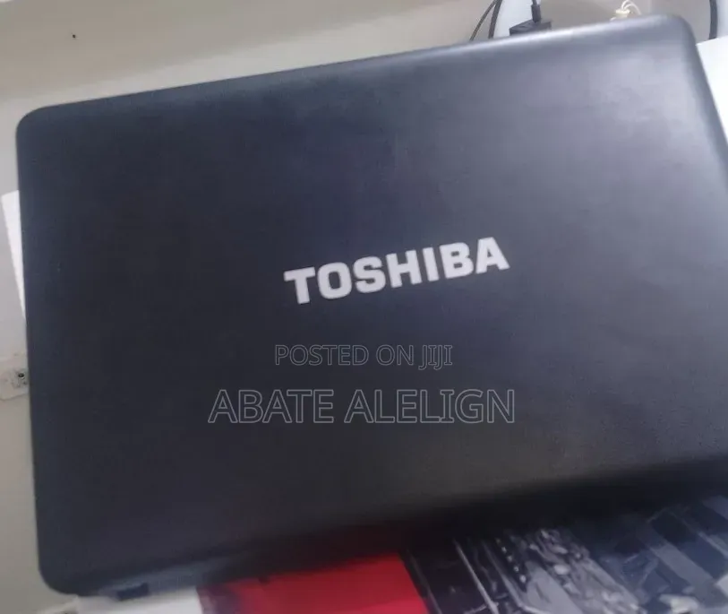 Laptop Toshiba Satellite C55 4GB Intel Core i5 HDD 500GB