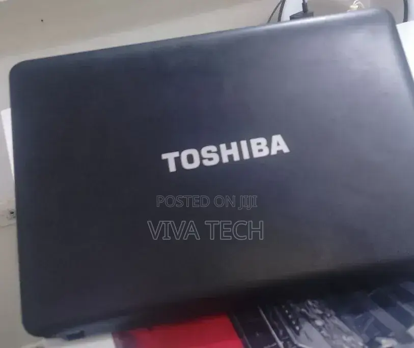 Laptop Toshiba Satellite C55 4GB Intel Core i5 HDD 500GB