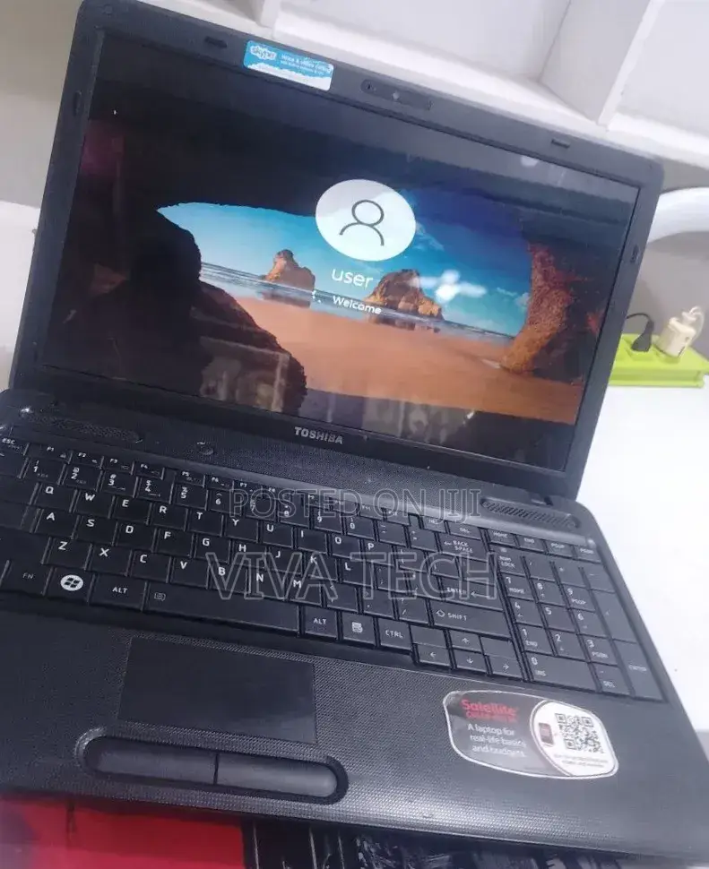 Laptop Toshiba Satellite C55 4GB Intel Core i5 HDD 500GB