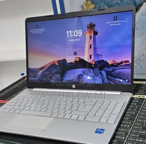 New Laptop HP Stream Notebook 8GB Intel Core i5 HDD+SSD 1T