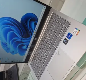 New Laptop HP Stream Notebook 16GB Intel Core i7 SSD 512GB