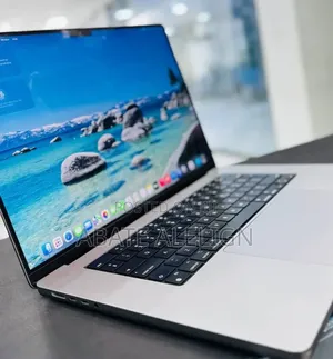 New Laptop Apple MacBook Pro 2020 M1 16GB Apple M1 Pro SSD 512GB