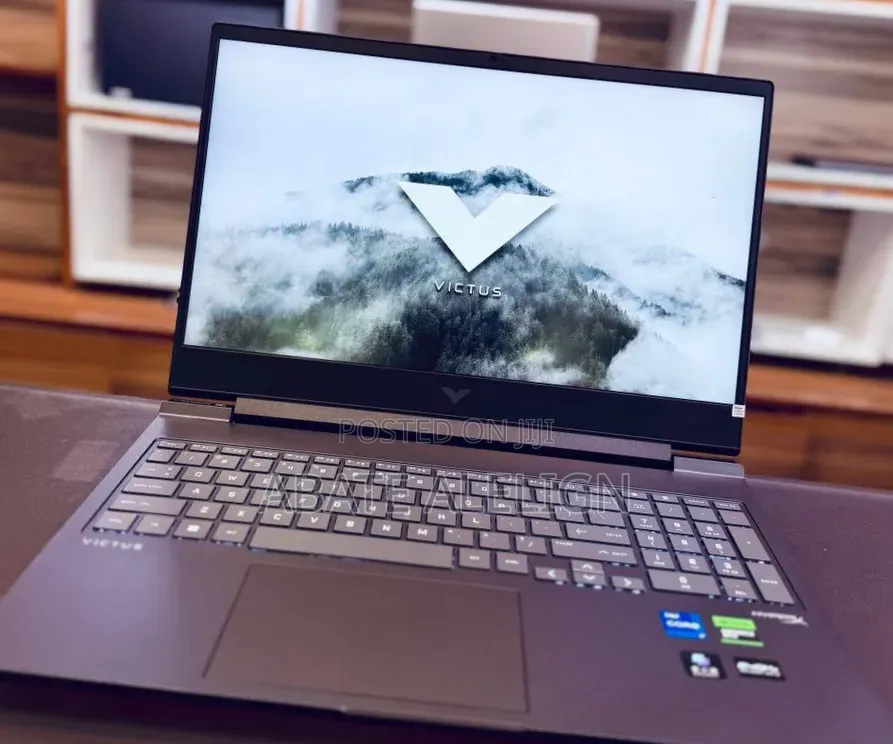 New Laptop HP Victus 16 16GB Intel Core i7 SSD 1T