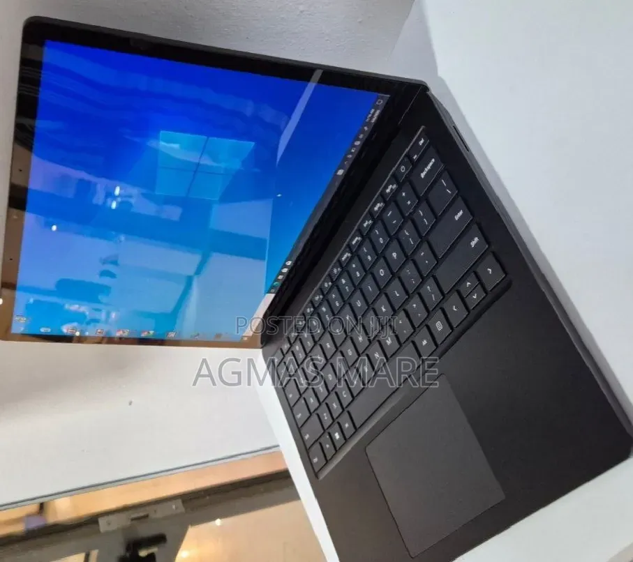 New Laptop Microsoft Surface Laptop 3 8GB Intel Core i5 SSD 256GB