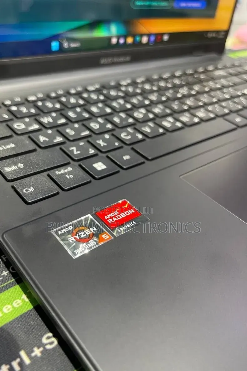 New Laptop Asus Vivobook 15 OLED 16GB AMD Ryzen 5 SSD 512GB