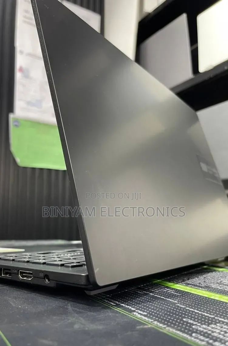 New Laptop Asus Vivobook 15 OLED 16GB AMD Ryzen 5 SSD 512GB