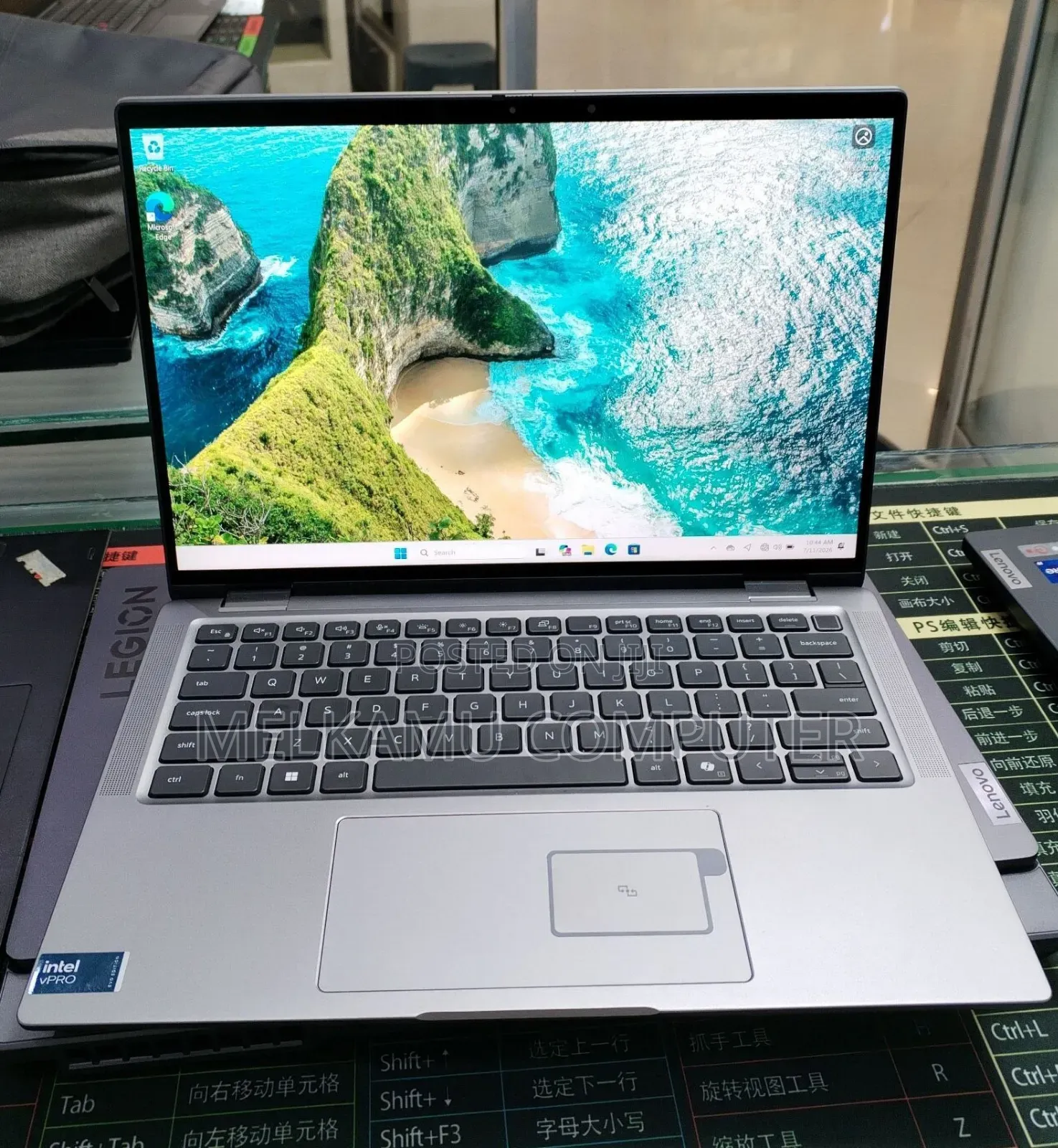 New Laptop Dell Latitude 7450 32GB Intel Core Ultra 7 SSD 512GB
