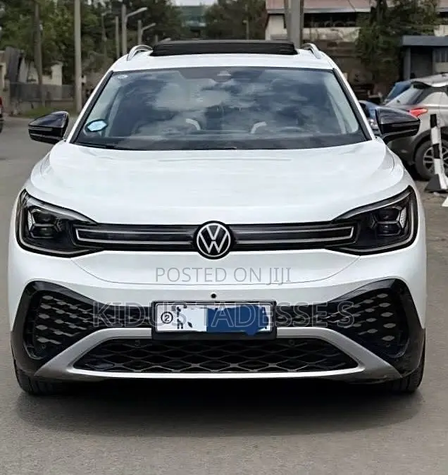 Volkswagen ID.6 2024 White