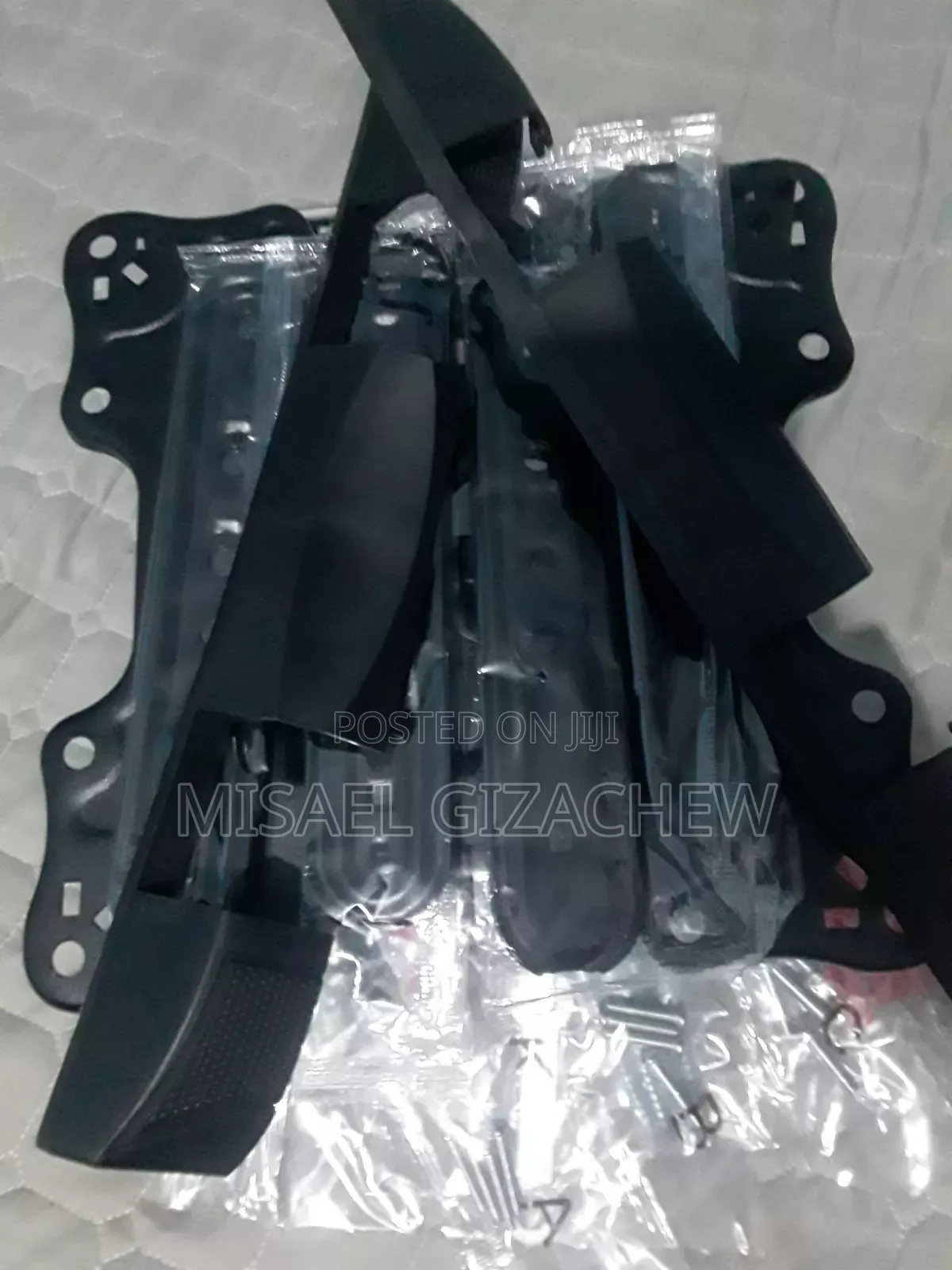 Flaxible Tv Wall Mount for 14-65 Inch