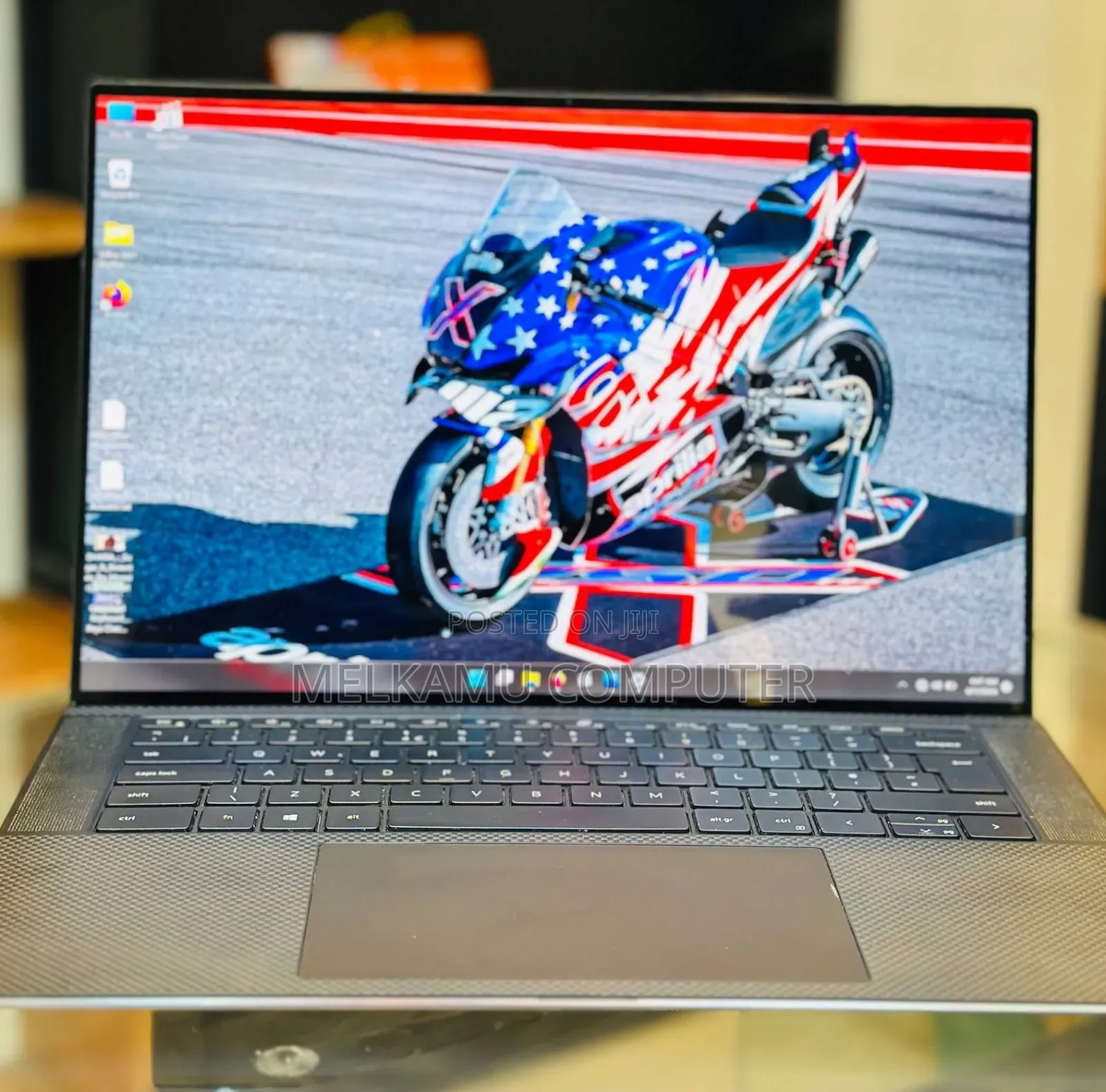 New Laptop Dell Precision 5560 16GB Intel Core i7 SSD 512GB