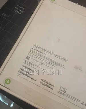 New Laptop Apple MacBook Pro 2025 M5 16GB Apple M5 Pro SSD 512GB