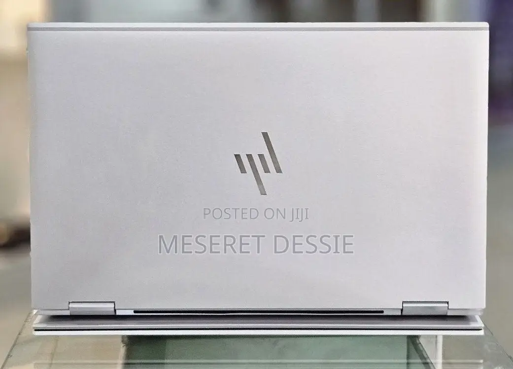 New Laptop HP EliteBook 1040 G8 16GB Intel Core i7 SSD 512GB