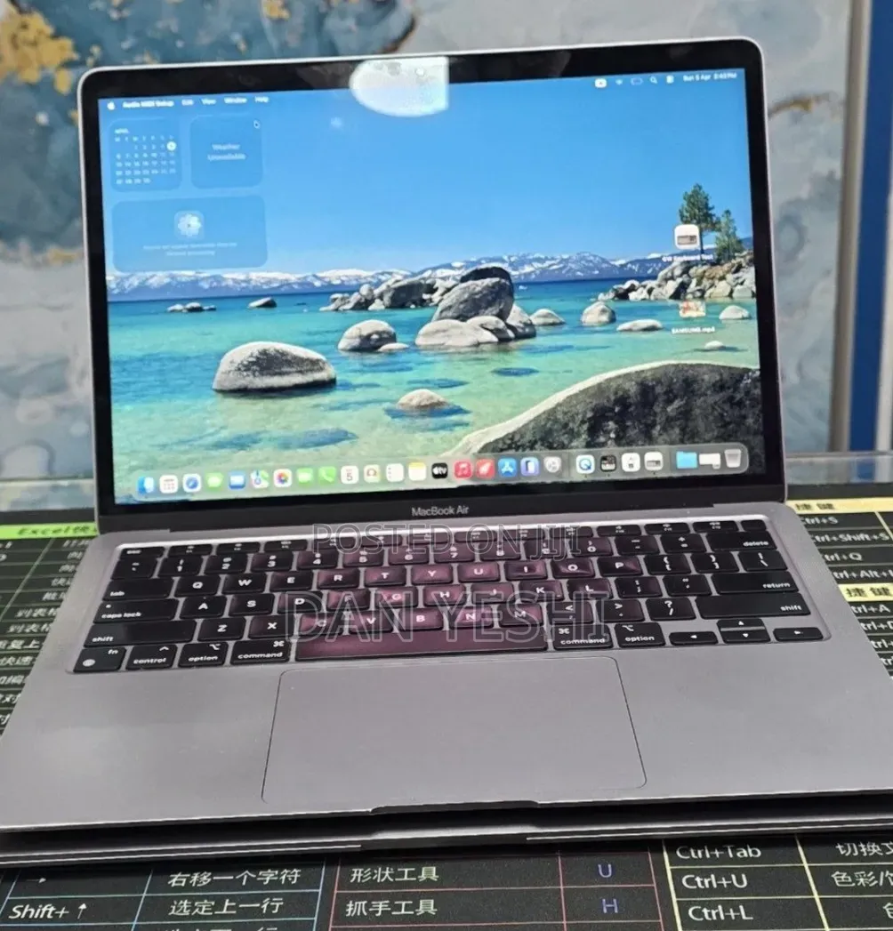 New Laptop Apple MacBook Air 2020 M1 8GB Apple M1 SSD 256GB