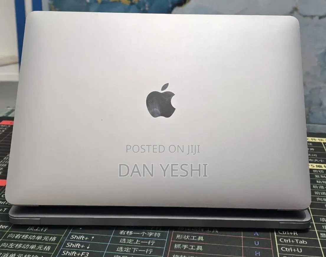 New Laptop Apple MacBook Air 2020 M1 8GB Apple M1 SSD 256GB