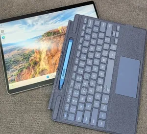 New Laptop Microsoft Surface Pro 9 16GB Intel Core i7 SSD 512GB