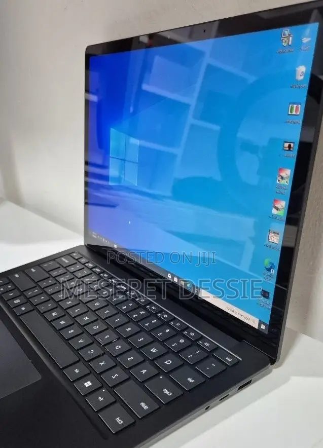 New Laptop Microsoft Surface 3 8GB Intel Core i5 SSD 256GB