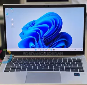 New Laptop HP EliteBook 830 G8 16GB Intel Core i5 SSD 512GB