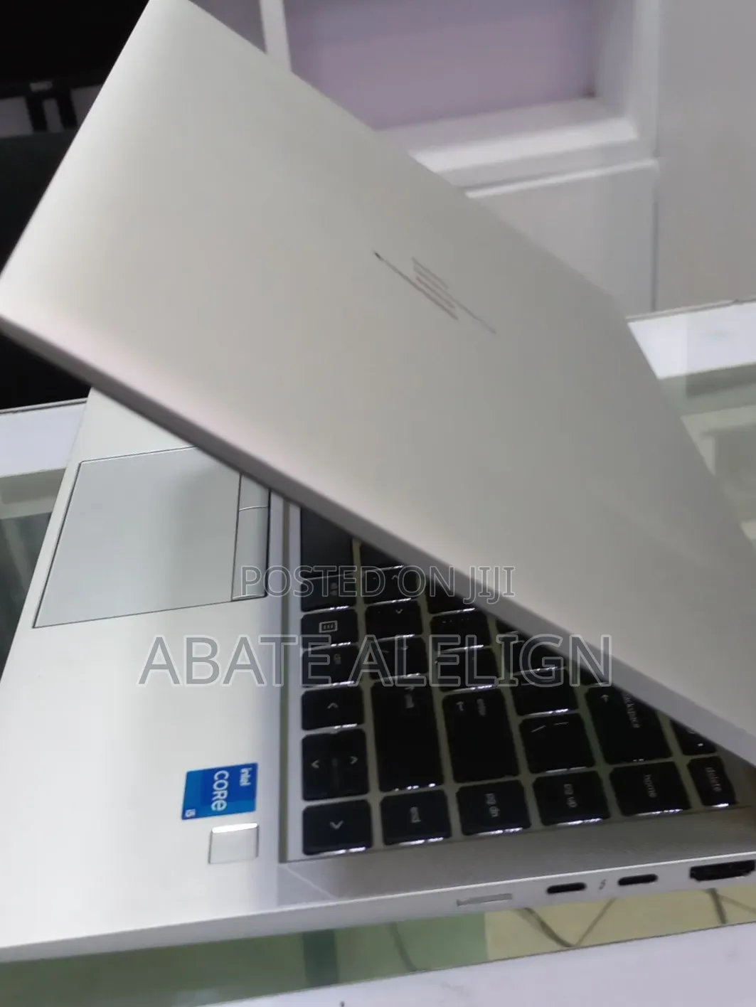 New Laptop HP EliteBook 840 G8 16GB Intel Core i5 SSD 512GB