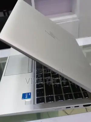 New Laptop HP EliteBook 840 G8 16GB Intel Core i5 SSD 512GB