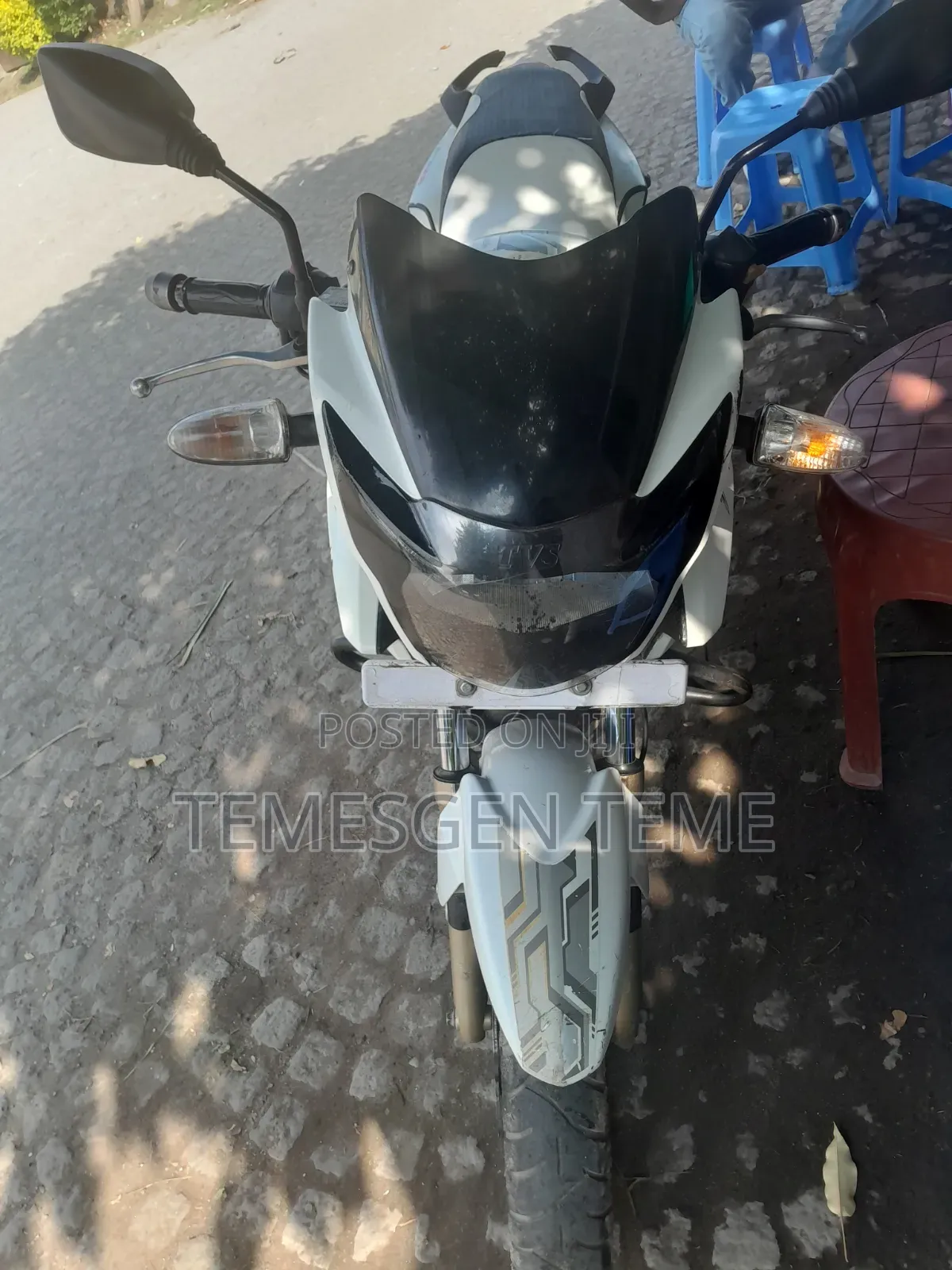 New TVS Apache 180 RTR 2018 White