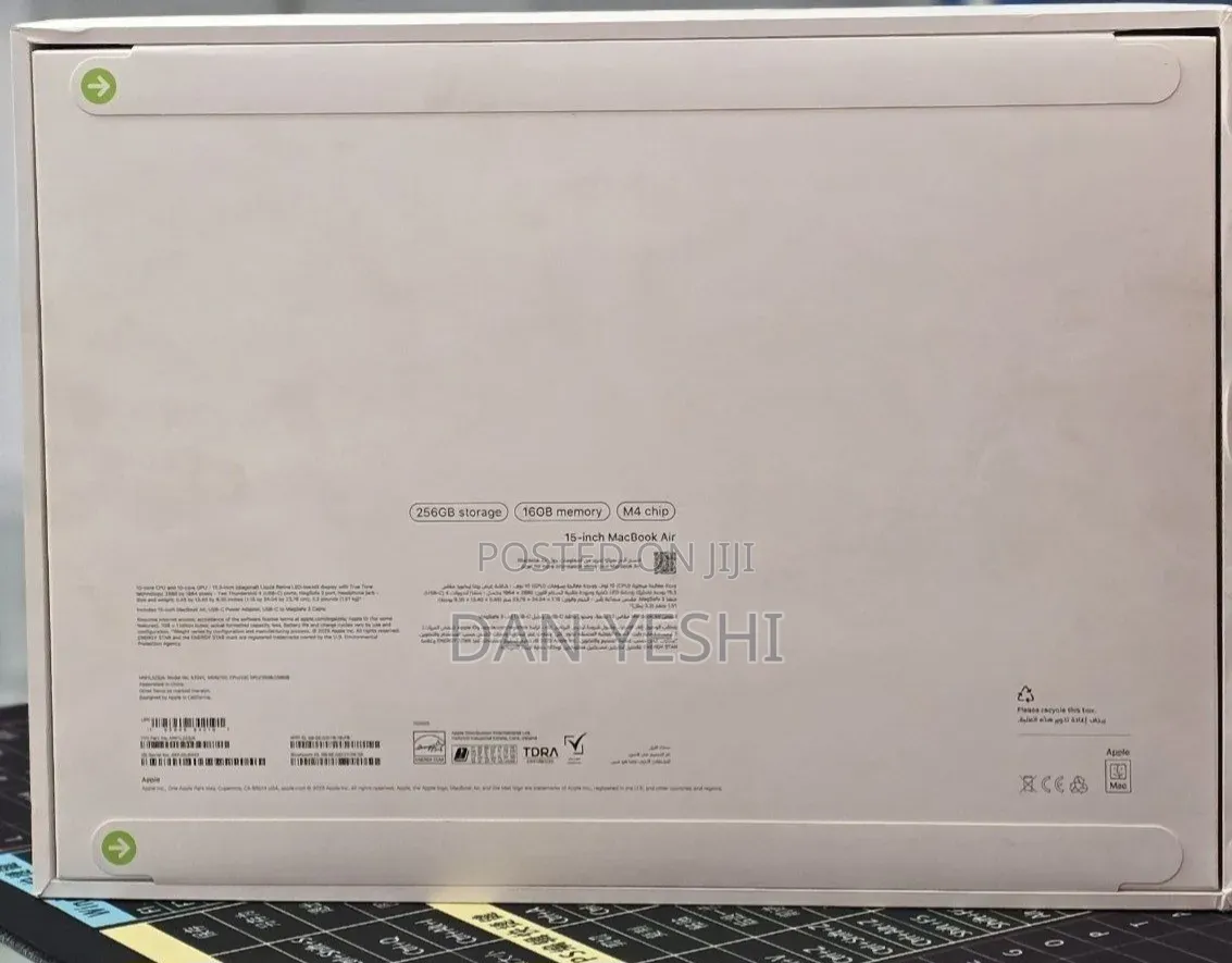 New Laptop Apple MacBook Air 2025 M4 16GB Apple M4 SSD 256GB
