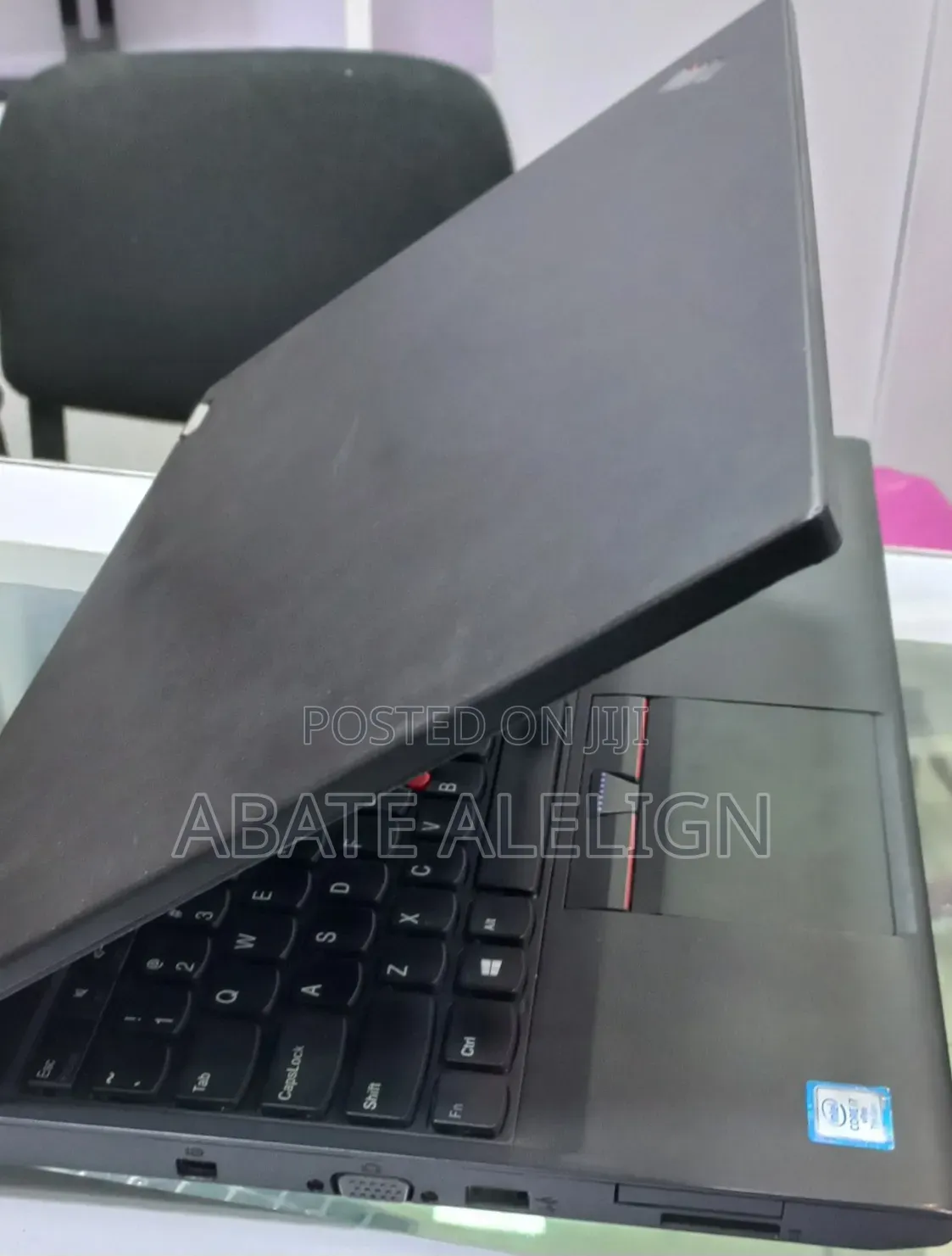 Laptop Lenovo ThinkPad L570 4GB Intel Core i7 SSD 256GB