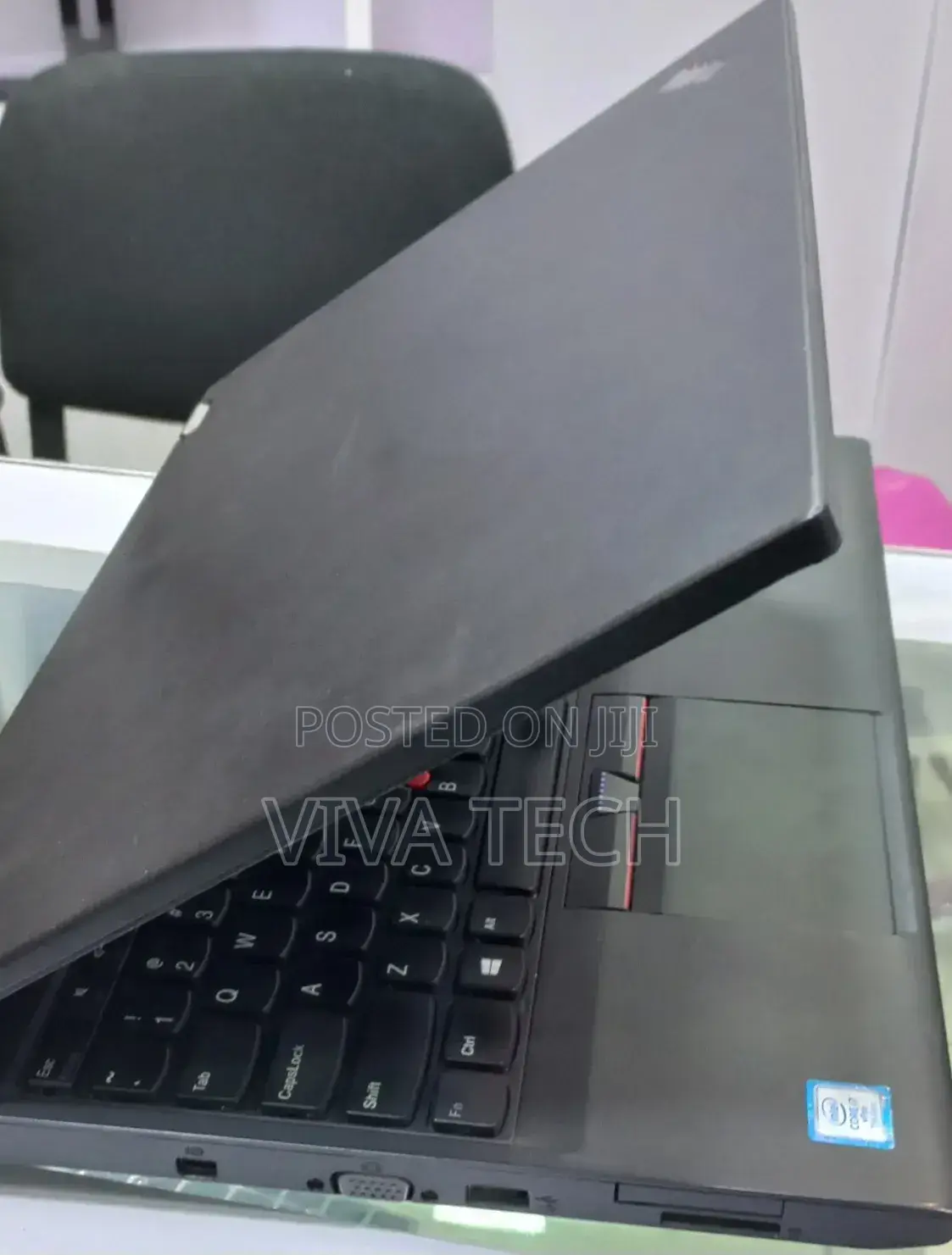 Laptop Lenovo ThinkPad L570 4GB Intel Core i7 SSD 256GB