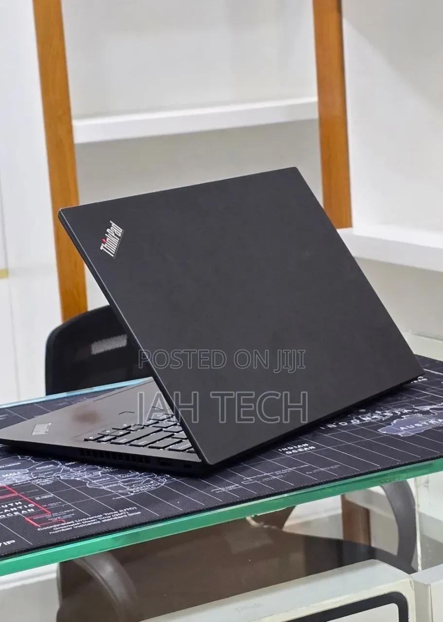 New Laptop Lenovo ThinkPad T14s Gen 2 16GB AMD Ryzen 5 SSD 512GB
