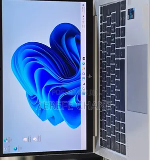 New Laptop HP EliteBook 830 G8 16GB Intel Core i5 SSD 512GB