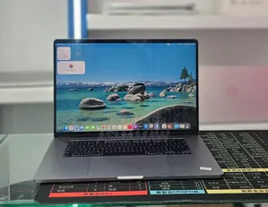 New Laptop Apple MacBook Pro 2019 32GB Intel Core i9 SSD 1T