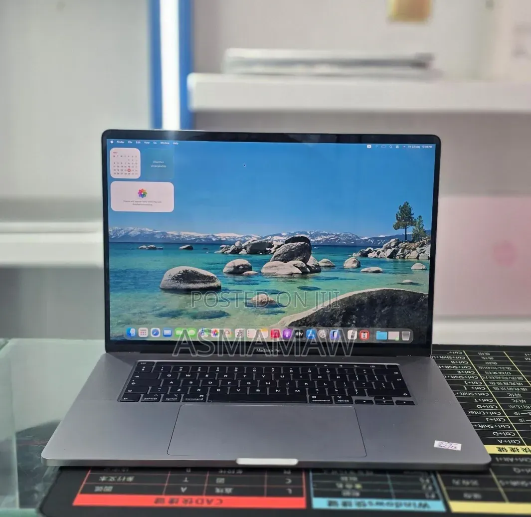 New Laptop Apple MacBook Pro 2019 32GB Intel Core i9 SSD 1T