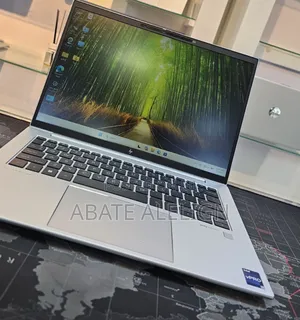 New Laptop HP EliteBook 840 G10 16GB Intel Core i7 SSD 512GB