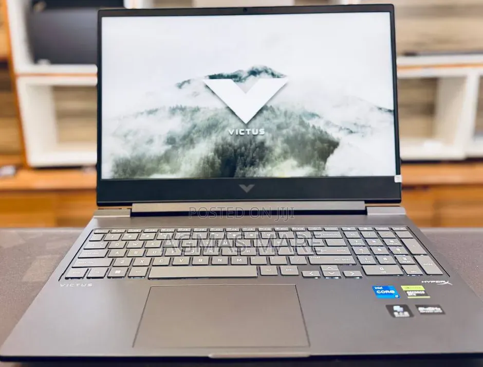 New Laptop HP Victus 16 16GB Intel Core i7 SSD 1T