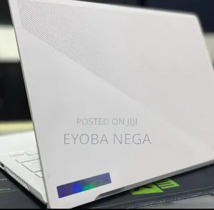 New Laptop Asus ROG Zephyrus G15 16GB AMD Ryzen 9 SSD 512GB