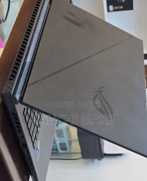 New Laptop Asus ROG Strix G18 40GB Intel Core i9 SSD 1T