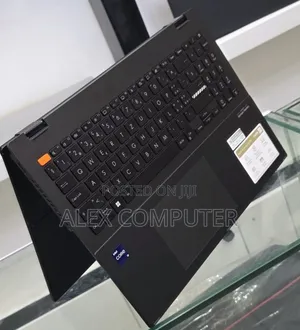 New Laptop Asus VivoBook 15 X505BA 16GB Intel Core i9 SSD 1T