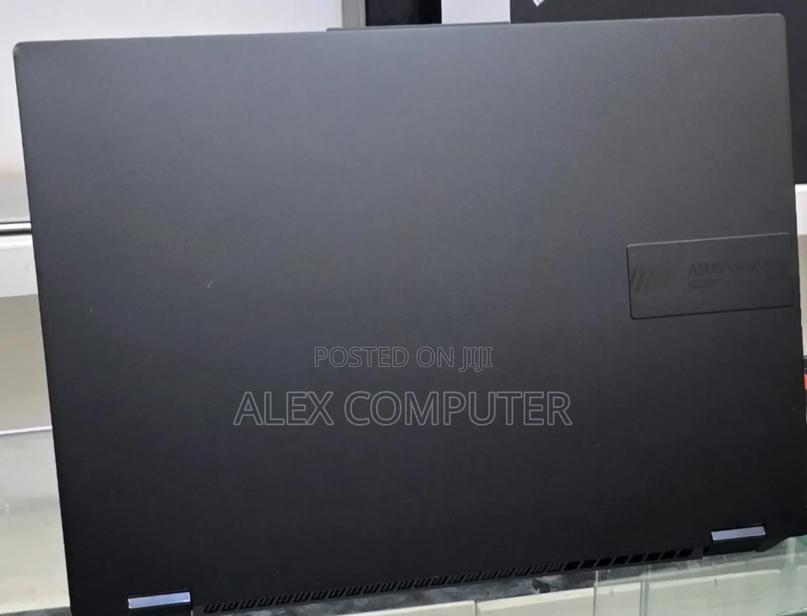 New Laptop Asus VivoBook 15 X505BA 16GB Intel Core i9 SSD 1T