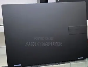 New Laptop Asus VivoBook 15 X505BA 16GB Intel Core i9 SSD 1T