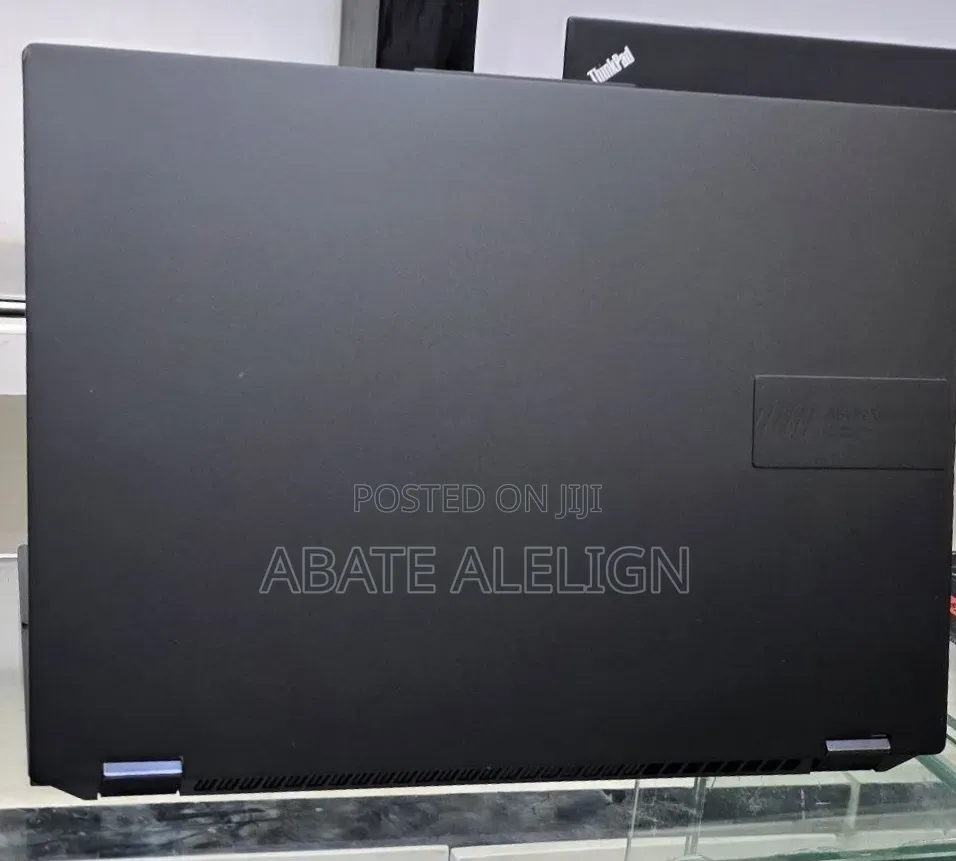 New Laptop Asus Vivobook 15 16GB Intel Core i9 SSD 1T
