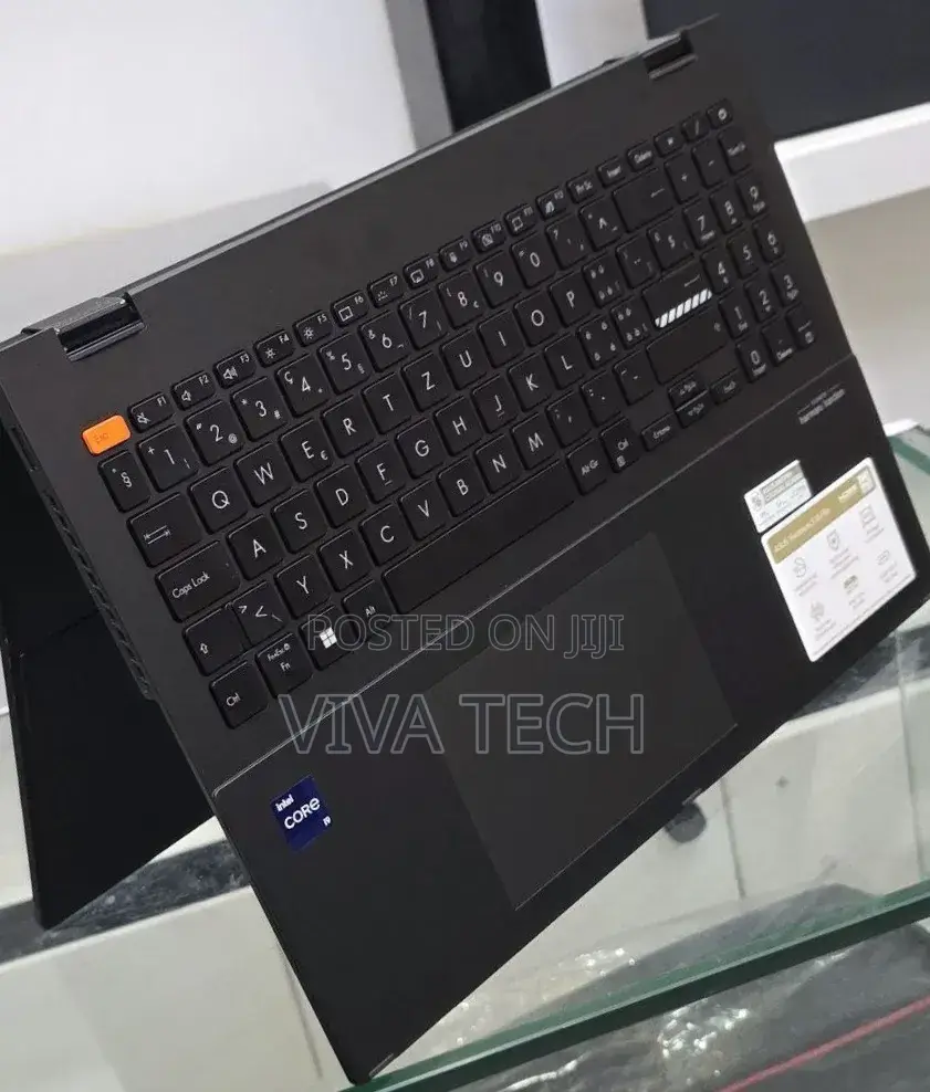 New Laptop Asus Vivobook 15 16GB Intel Core i9 SSD 1T