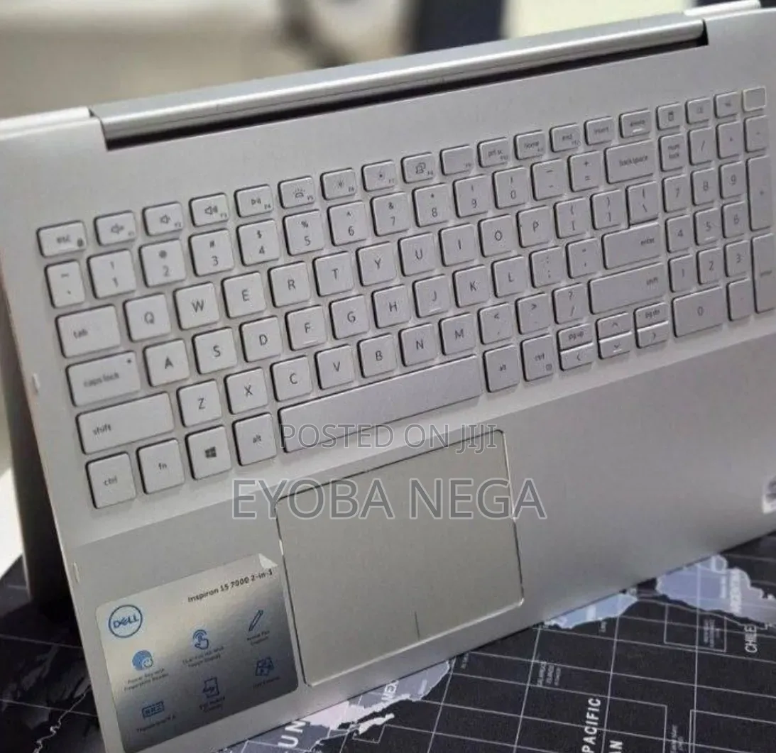 New Laptop Dell Inspiron 15 8GB Intel Core i5 SSD 256GB