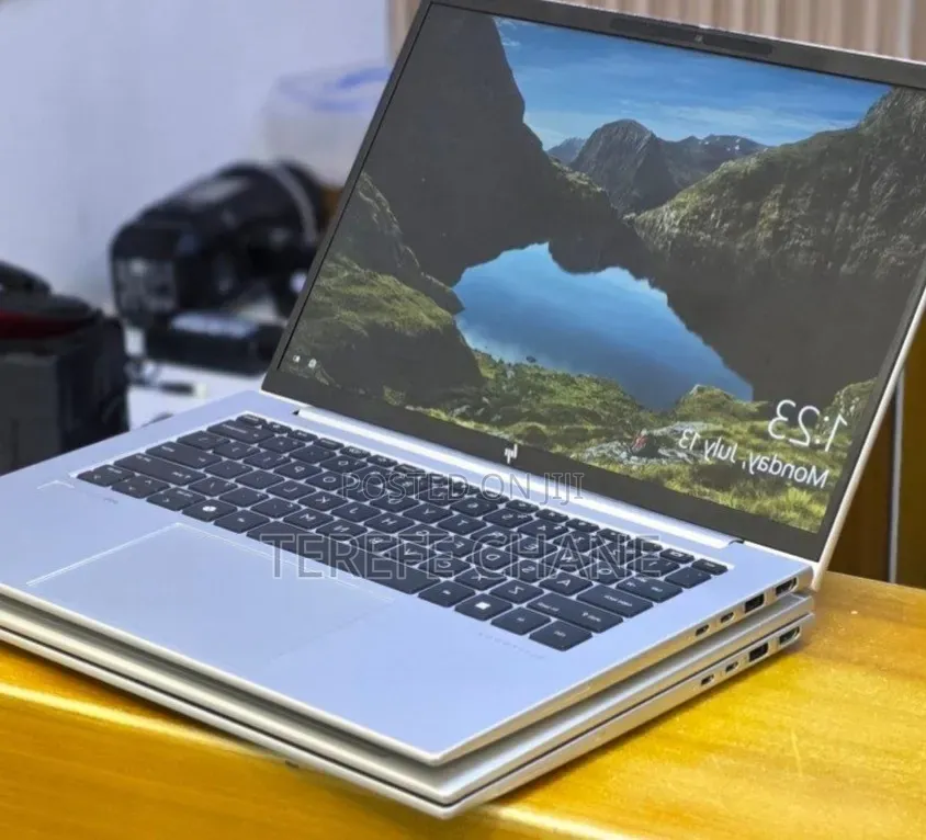 New Laptop HP EliteBook 840 G11 16GB Intel Core Ultra 7 SSD 512GB