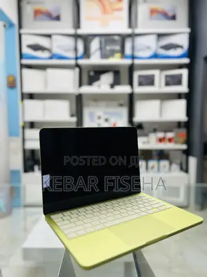 New Laptop Apple MacBook Neo 2026 8GB SSD 256GB