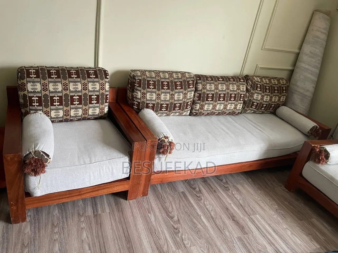 Used Wanza Sofa