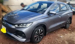 BYD E2 43 kWh 94 hp FWD 2025